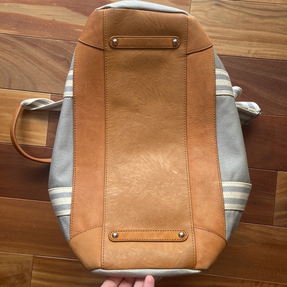 ⛔️DONATED⛔️ Pottery Barn Kids Classic Diaper Bag Gray Unisex - Picture 8 of 16